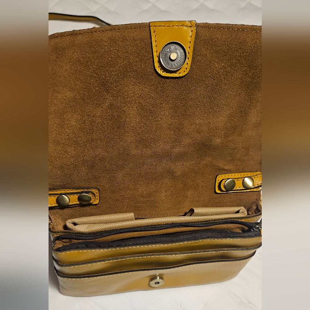 New‎ Patricia Nash Penley Small Leather Crossbody W/ Straw Weave: Mango Color - Picture 14 of 16